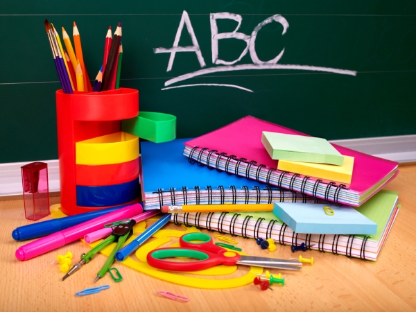 Útiles escolares Junaeb